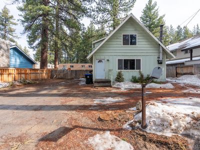 1195 Bonanza Ave, South Lake Tahoe, CA, 96150