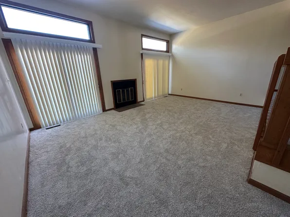 (undisclosed Address), South Windsor, CT 06074