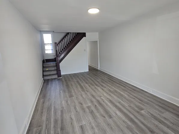 408 Grand St, Trenton, NJ 08611