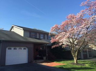 4038 W Walnut St, Allentown, PA 18104