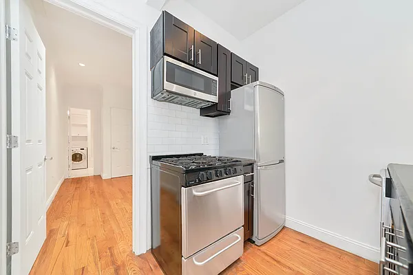 Rented by Living New York | media 2