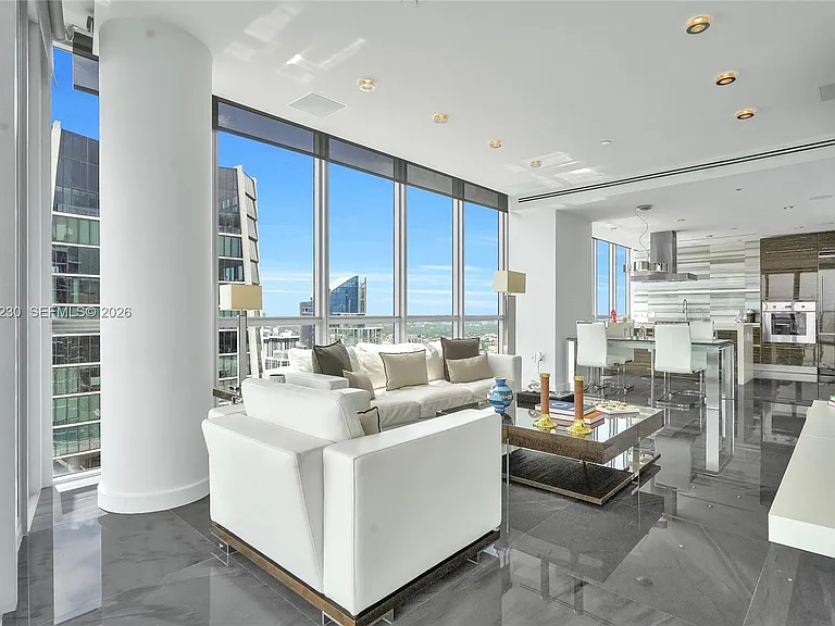 1100 Biscayne Blvd #6001 — Photo 14