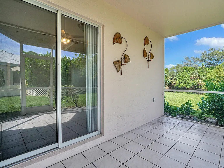1022 Island Manor Dr — Photo 22