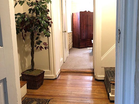 Hall between Living room and Bedroom