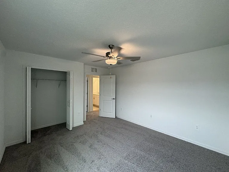 11634 Radiant Shore Loop — Photo 31