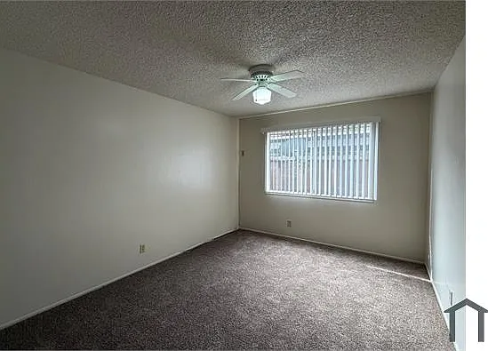 443 Fleming Ave E — Photo 10