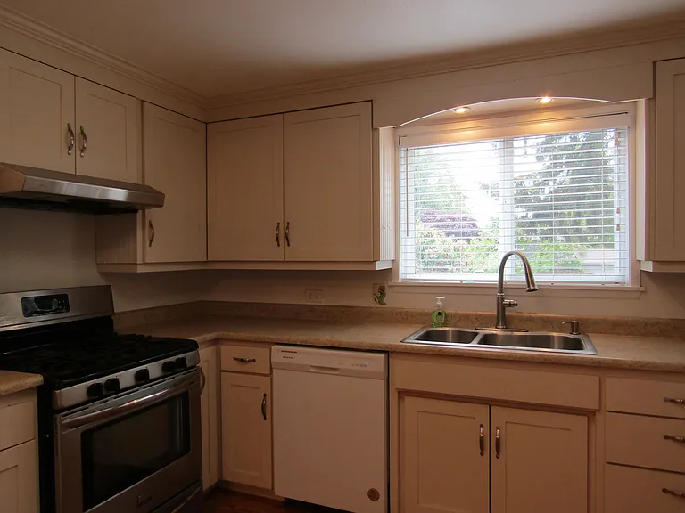 7301 46th St W — Photo 11