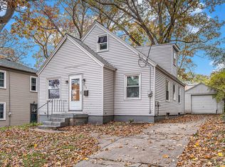 927 Merrifield St SE, Grand Rapids, MI 49507