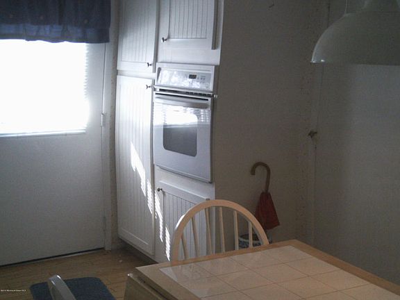 2nd image of 807A Balmoral Ct