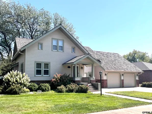 414 S Burlington Ave, Exeter, NE 68351