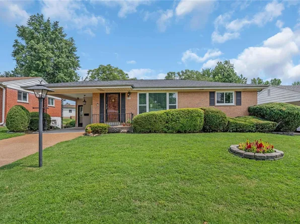 512 Nightingale Ln, Saint Louis, MO 63123