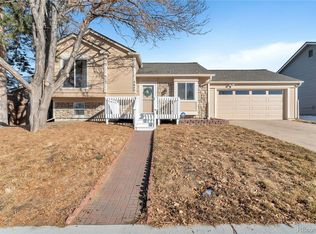 5650 S Netherland St, Centennial, CO 80015
