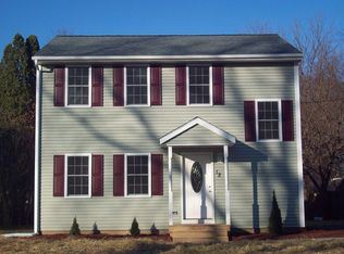 12 Elaine Dr, Broad Brook, CT 06016