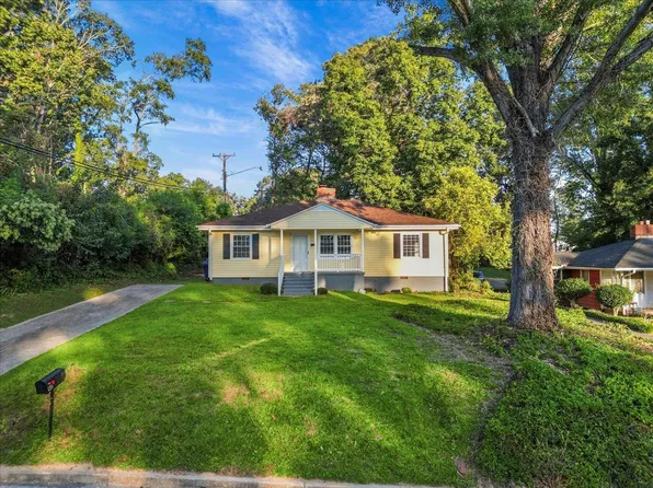 135 Overbrook Cir, Spartanburg, SC 29306