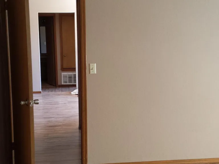 2502 Tanglewood Ct — Photo 6