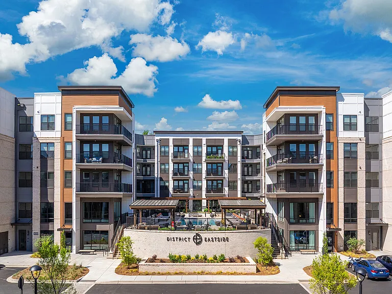 District Eastside — Photo 29