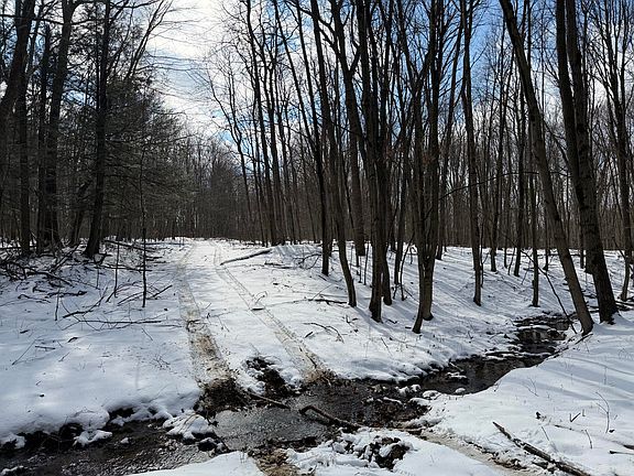 3rd image of Westover Rd