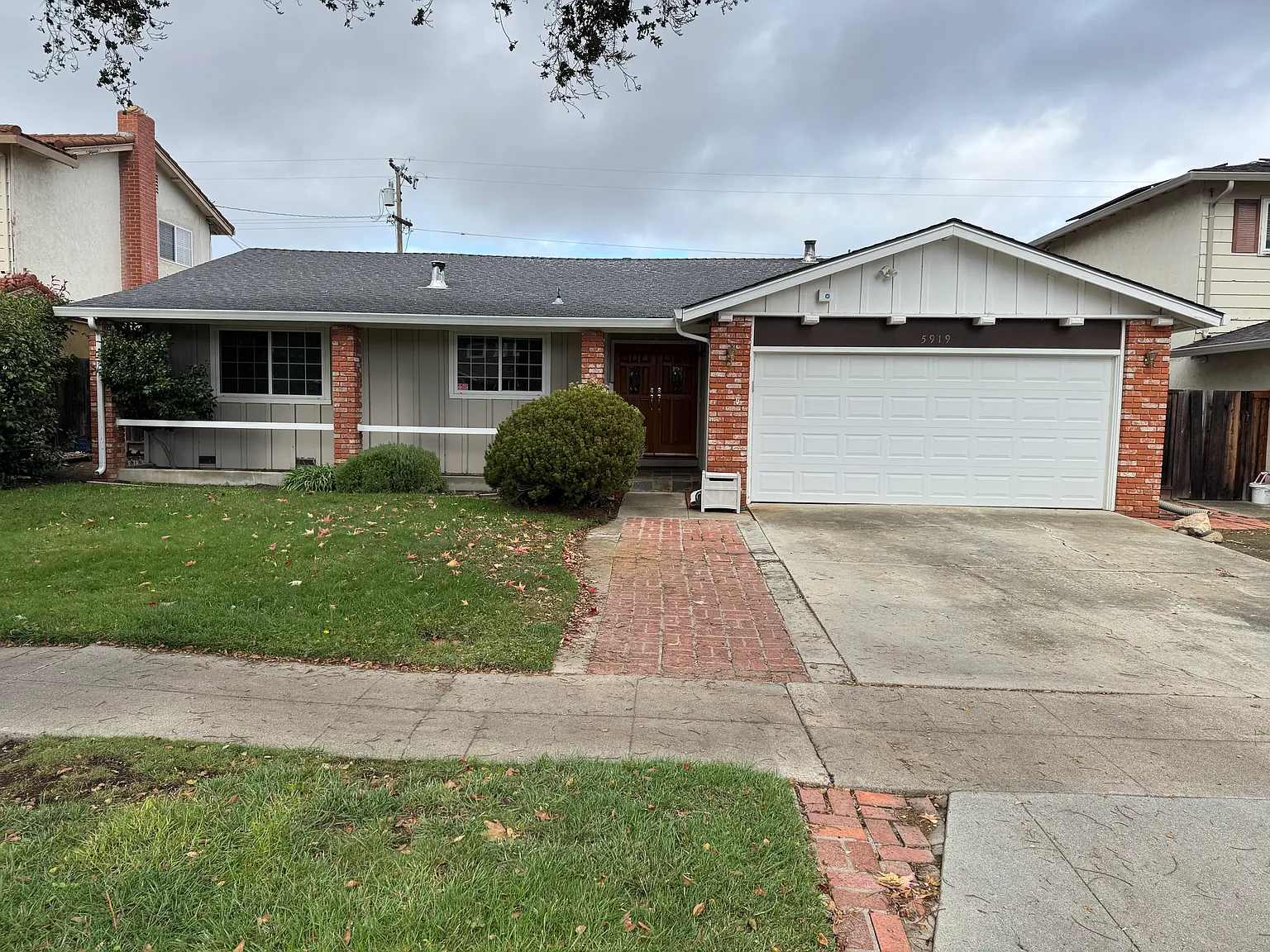 5919 Royal Ann Dr — Photo 1