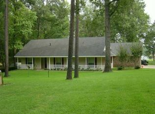465 Merritt Rd, Benton, LA 71006