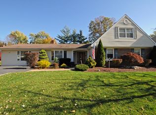 12 Honeysuckle Ln, Matawan, NJ 07747