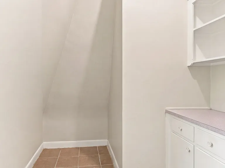 85 Parade St #3 — Photo 9