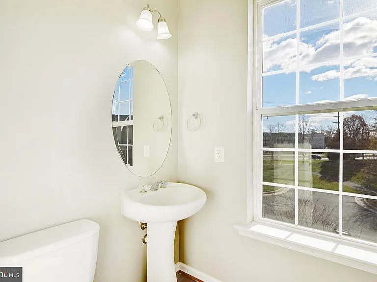 24803 Mason Dale Ter — Photo 17