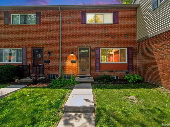 3023 Wolverine Dr, Ann Arbor, MI 48108