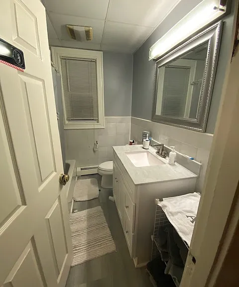 18 Pinehurst Ave — Photo 8