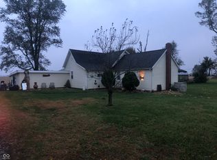 504 S Main St, Kempton, IN 46049