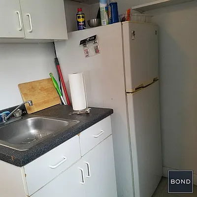 Rented by Bond New York | media 20