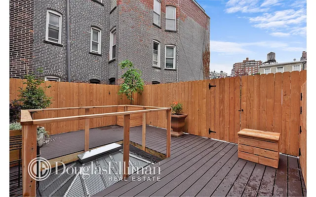 Rented by Douglas Elliman | media 22