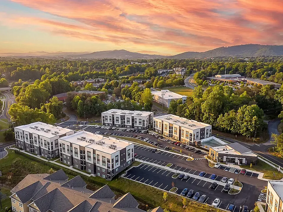5 Row Apartments
