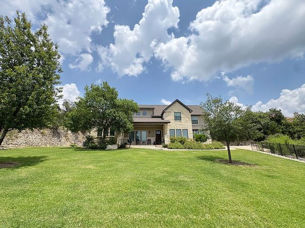 2300 Arroyo Grande