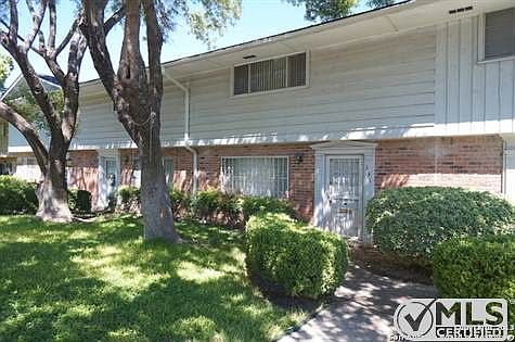 1st image of 131 E Silver Sands Dr