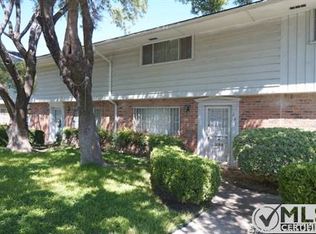 131 E Silver Sands Dr, San Antonio, TX 78216