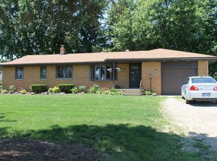 5261 Fowlerville Rd, Fowlerville, MI 48836
