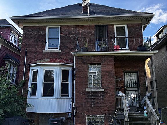 2nd image of 2255 Lamothe St