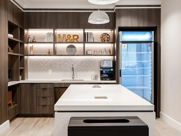 Miller and Rhoads Residences — Photo 66