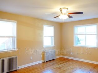 8710 Plymouth St APT 4, Silver Spring, MD 20901