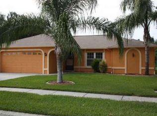 7415 Mengi Cir, New Port Richey, FL 34653