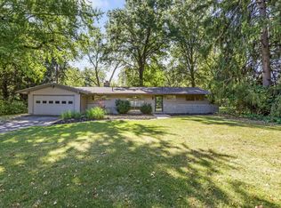 3231 Fishinger Rd, Columbus, OH 43221