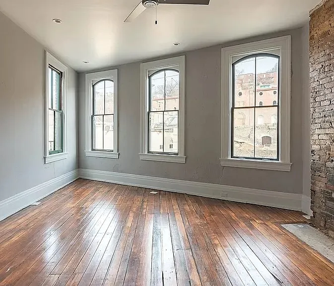 Living area pic 2