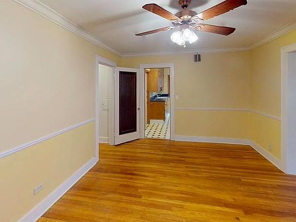 5th image of 18226 Winslow Rd Floor 1