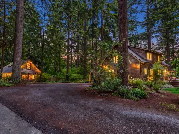 14732 NE Henderson Road, Bainbridge Island, WA 98110
