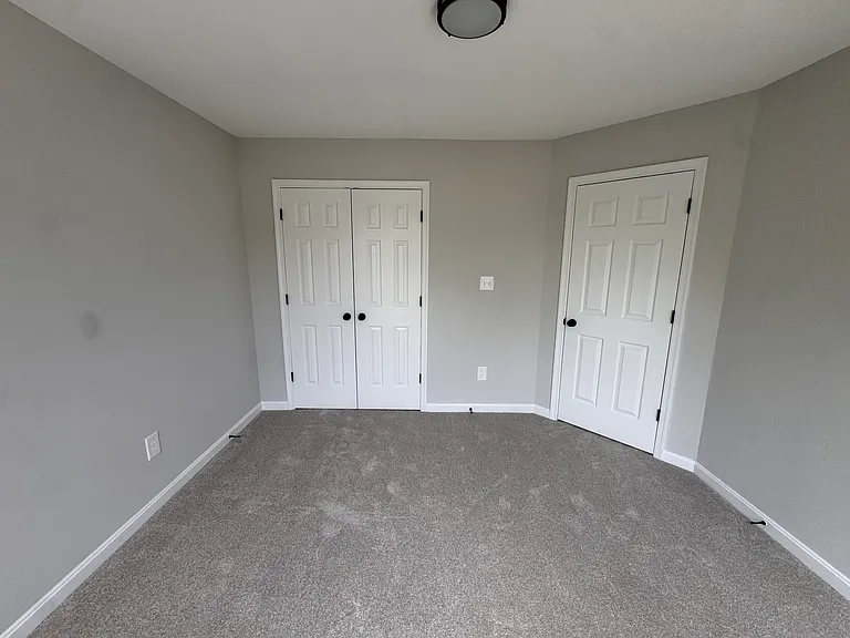 26121 Nimbleton Sq — Photo 33