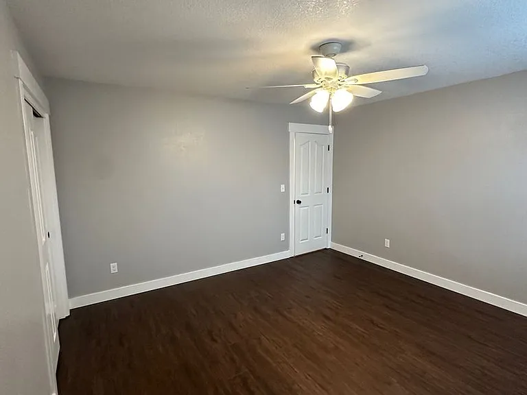 1670 Westwind Cir — Photo 8