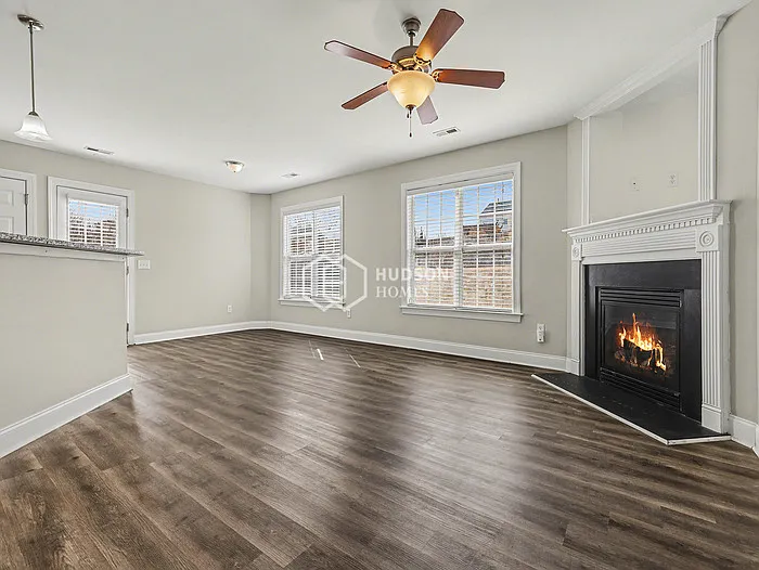 1728 Heisser Ln — Photo 6