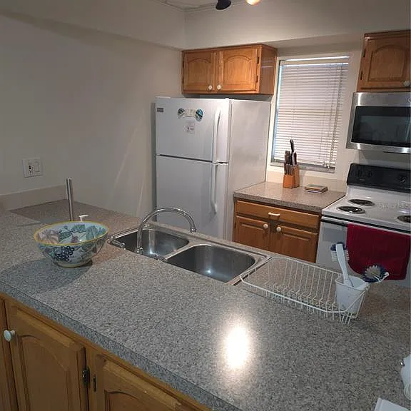 12760 Indian Rocks Rd #306 — Photo 4