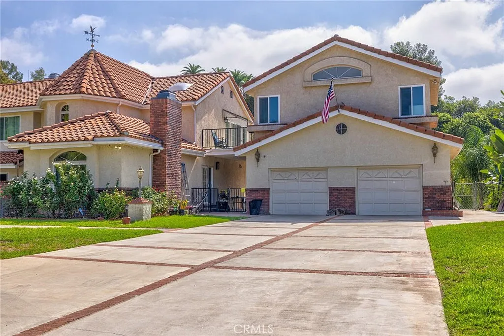 1 bed, 550 sqft, $2,800 — Photo 2