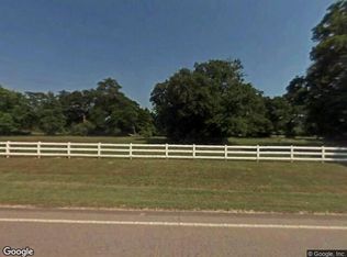 43 Windmill Dr, Hempstead, TX 77445